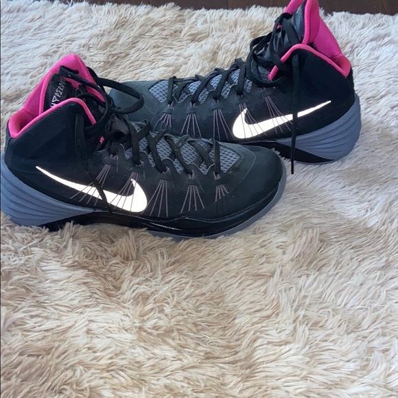 womens nike hyperdunk basketball shoes